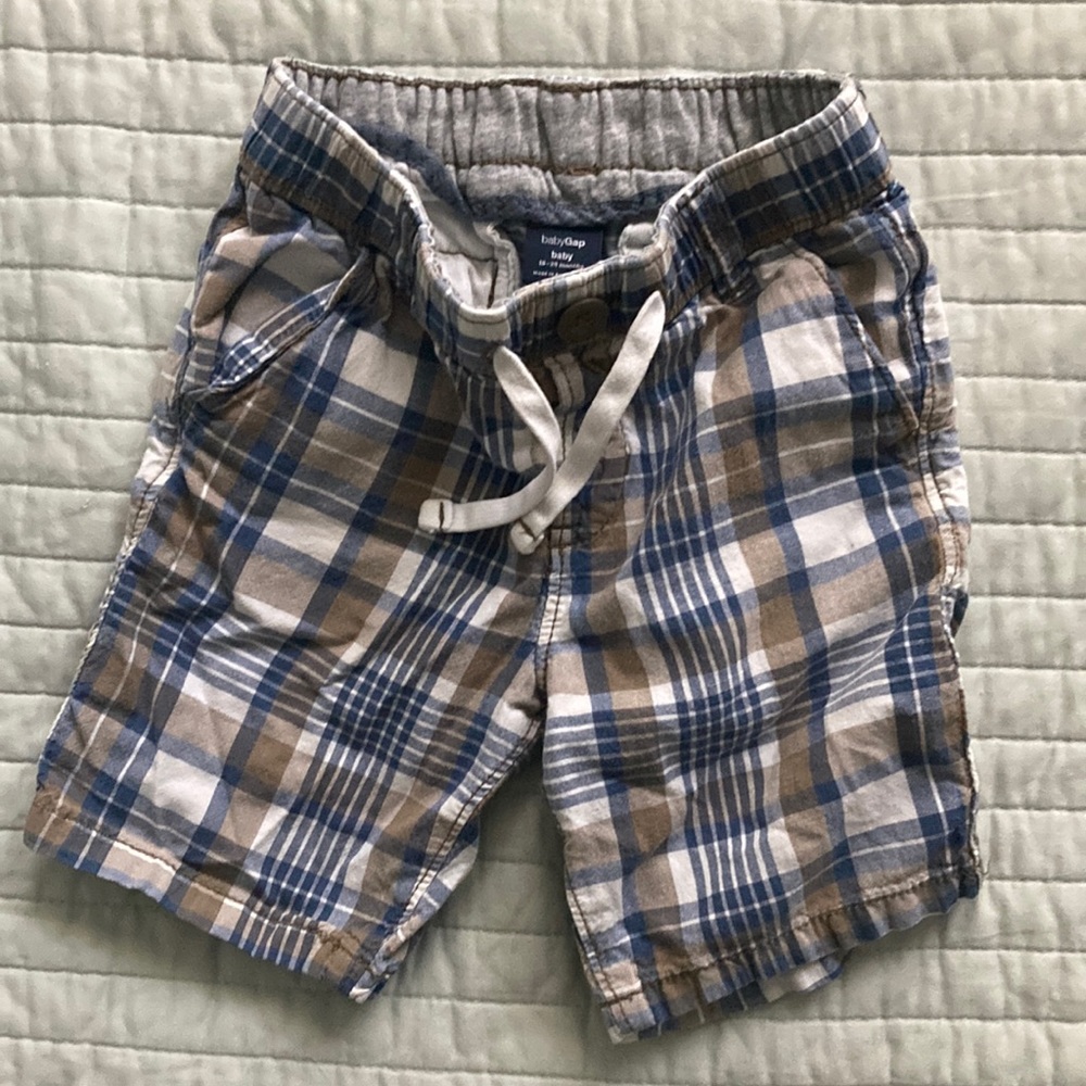 Baby Gap boy shorts 18-24 months